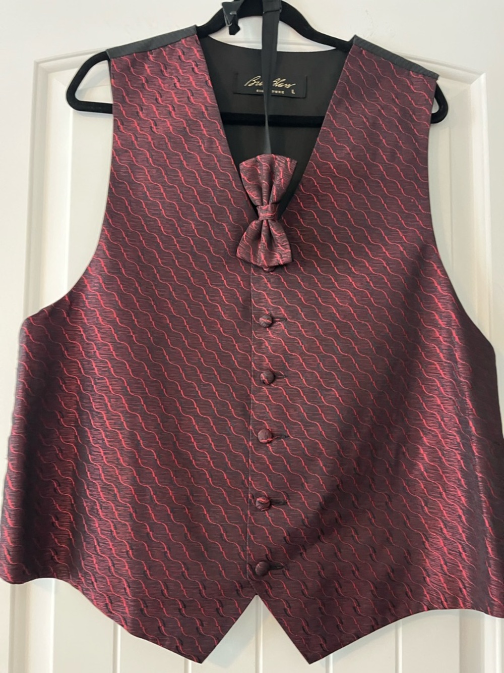Bill Blass Burgundy Patterned Satin Vest with Bow Tie